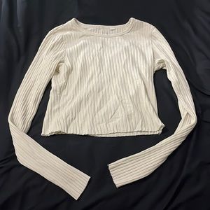 Cropped creme long sleve from Pacsun size medium